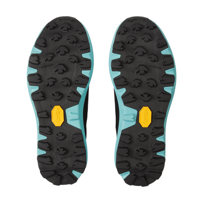 OMM Ultra Shoe: Black/Aquasea - Regular Fit