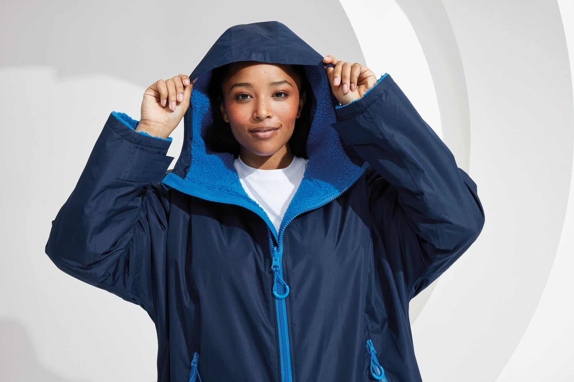 Rat Race All-Seasons Waterproof Changing Robe - Navy/Sapphire - Rat Race Store